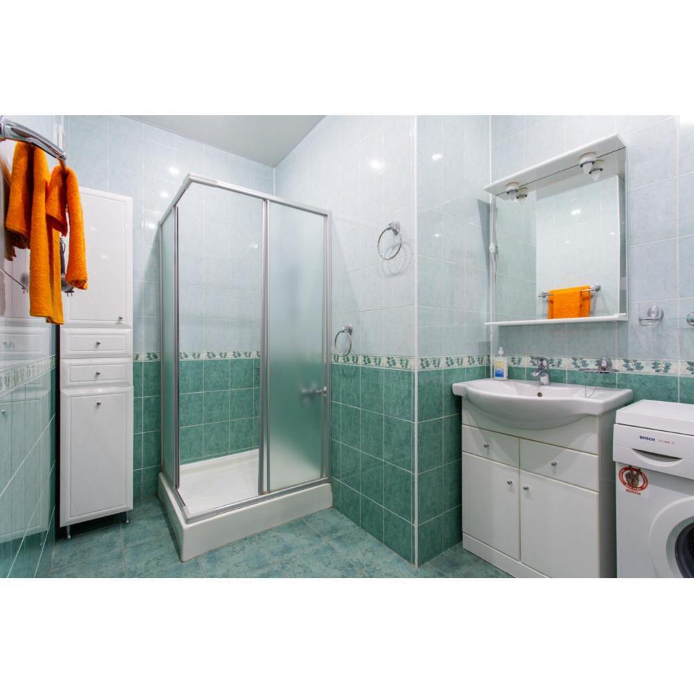 Бакулина 14 Appartement Charkov Buitenkant foto