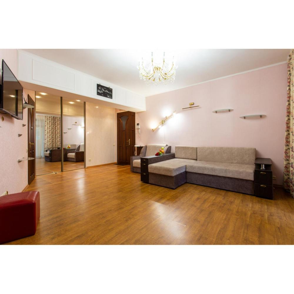 Бакулина 14 Appartement Charkov Buitenkant foto