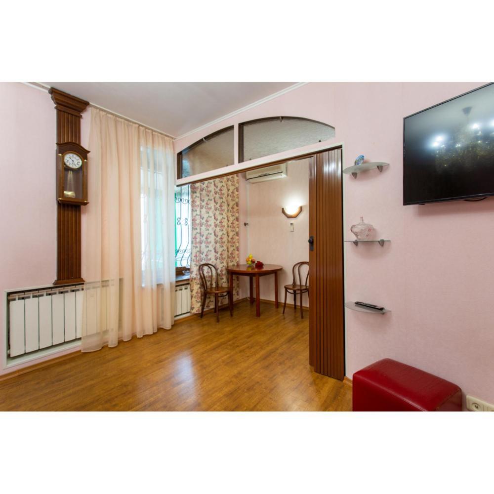 Бакулина 14 Appartement Charkov Buitenkant foto